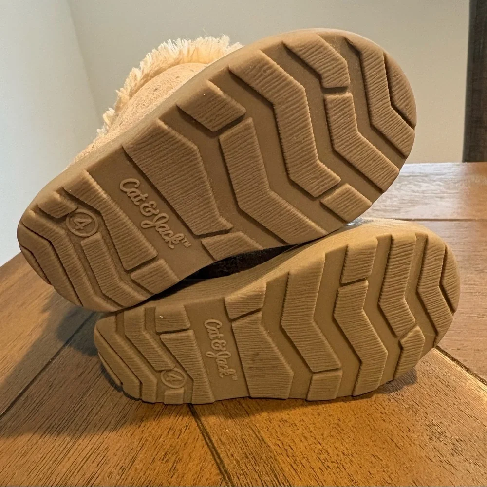 Cat & Jack Tan Kids Boots Size 4